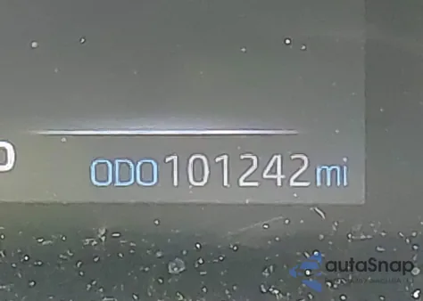 2021 Toyota Rav4 Le z USA, uszkodzony, nr VIN JTMF1RFV4MD069013